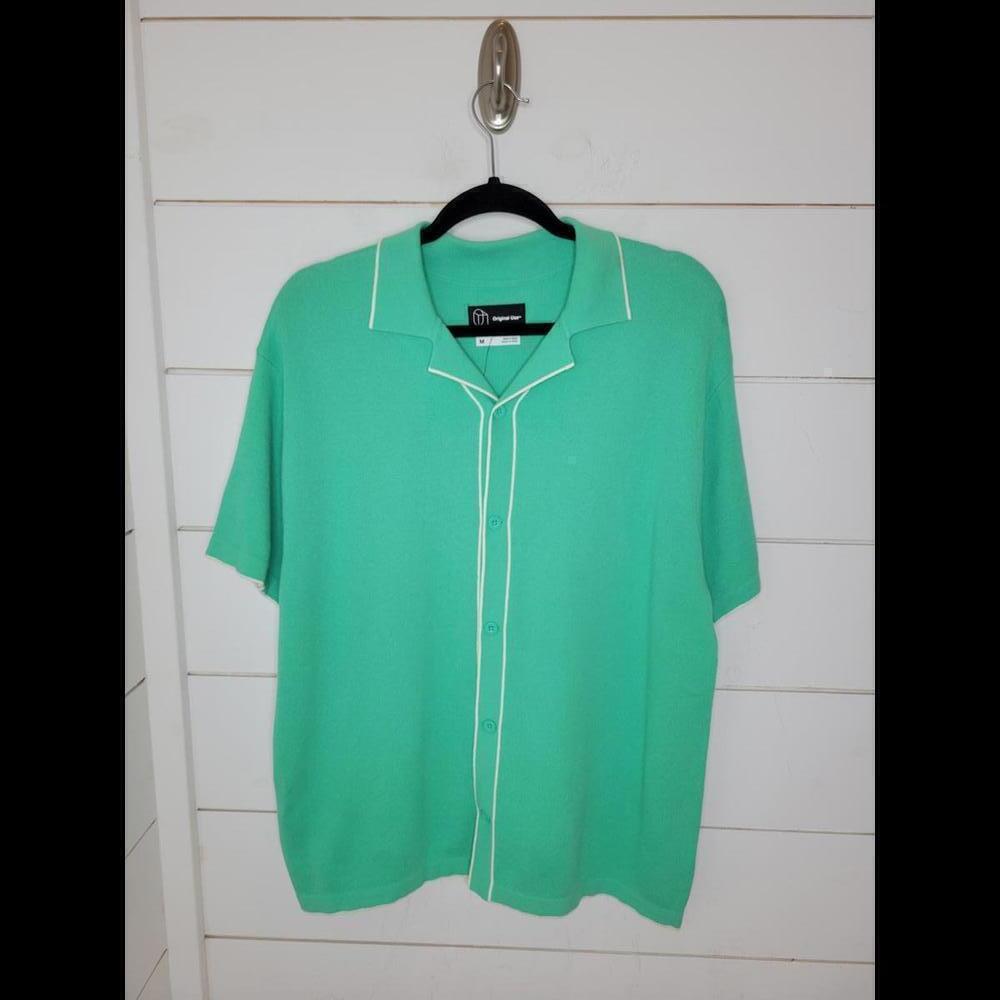 NWT Original Use medium green cotton button down shirt. - Picture 2 of 5